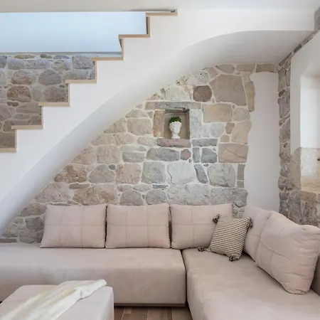 Adriatic Stone *
