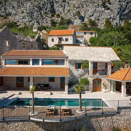 Adriatic Stone